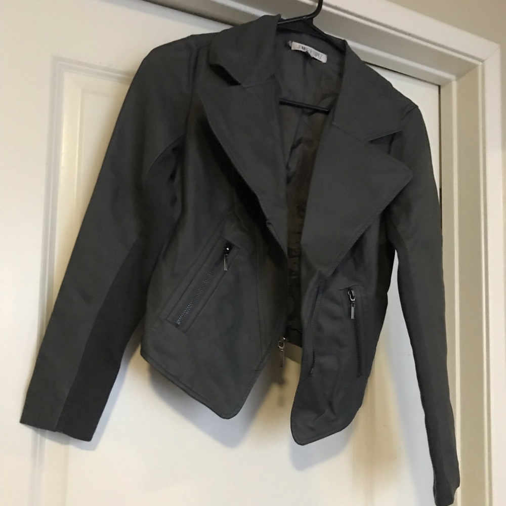 Jennifer Lopez cropped gray faux leather jacket PP